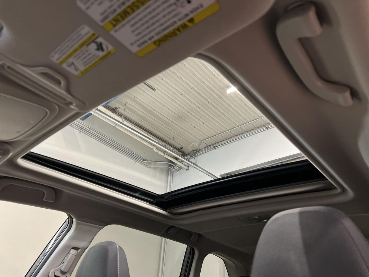 2019 Subaru Forester TOURING AWD | SUNROOF | HTD SEATS | CARPLAY | A/C Photo
