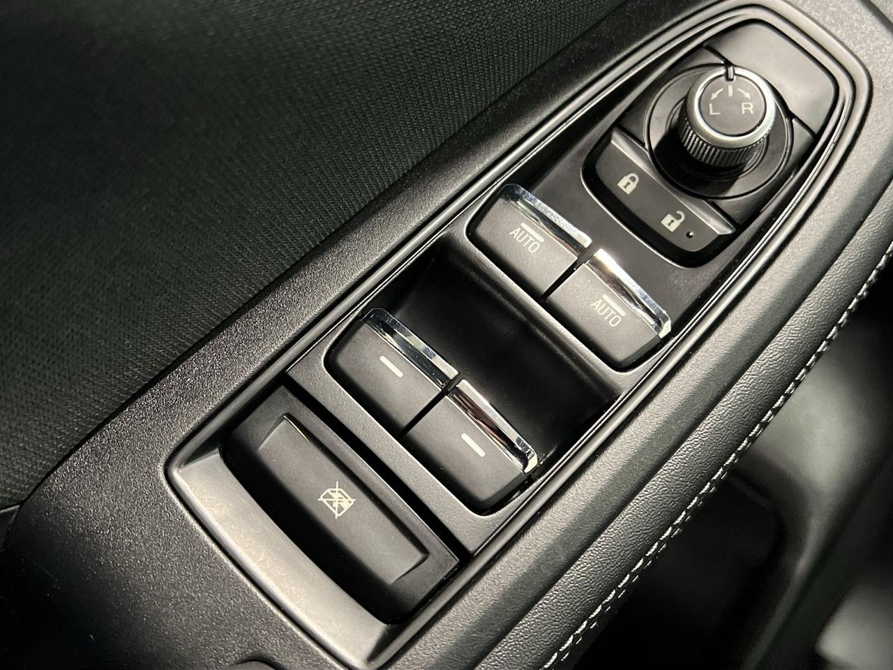 2019 Subaru Forester TOURING AWD | SUNROOF | HTD SEATS | CARPLAY | A/C Photo