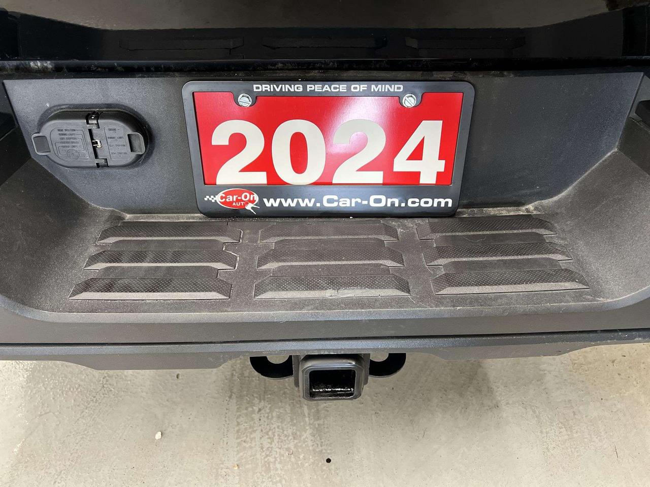 2024 Toyota Tundra LIMITED NIGHTSHADE 4X4 CREW | LEATHER | PANO ROOF Photo
