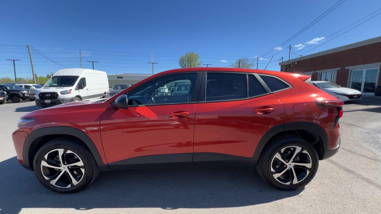 2024 Chevrolet Trax RS | HTD SEATS | CARPLAY | REMOTE START | A/C Photo