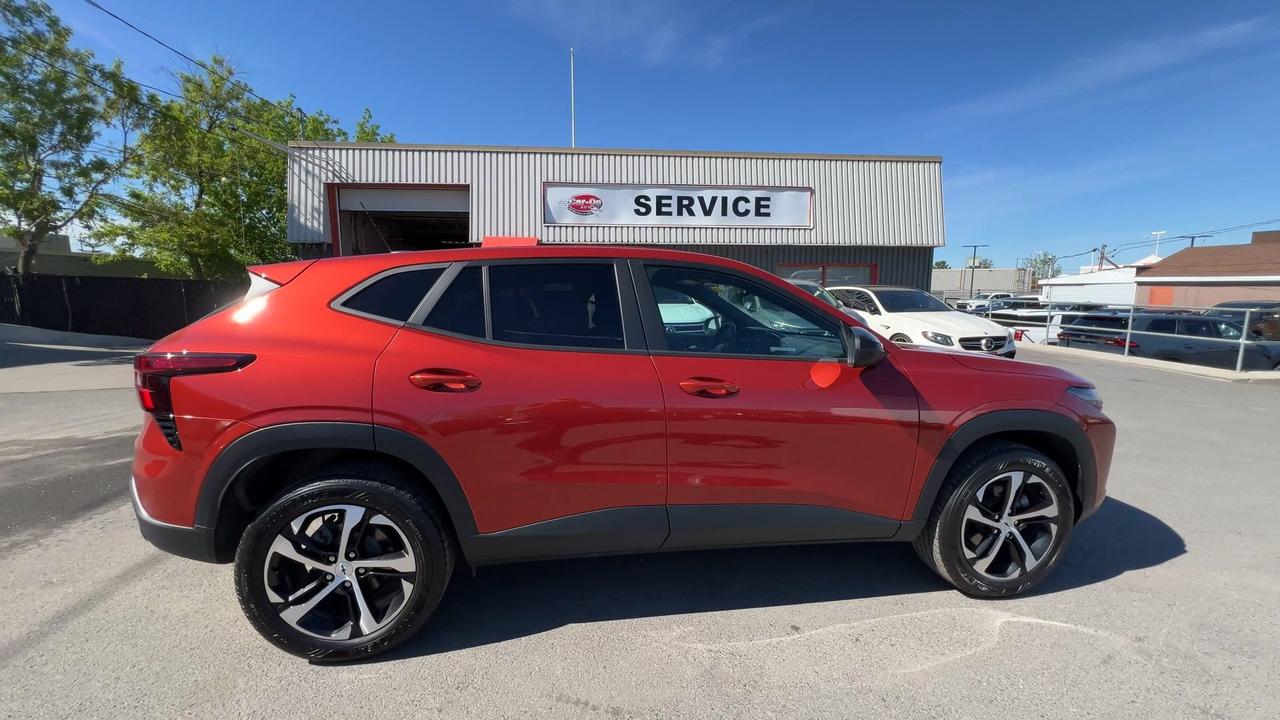 2024 Chevrolet Trax RS | HTD SEATS | CARPLAY | REMOTE START | A/C Photo