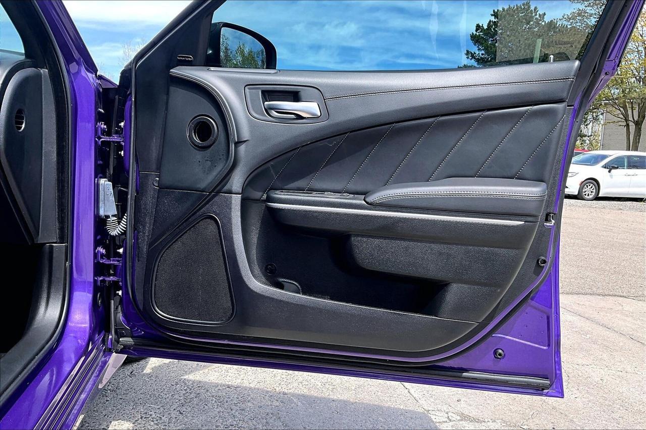 2023 Dodge Charger Scat Pack Super Bee 6.4L HEMI V8 RWD Photo
