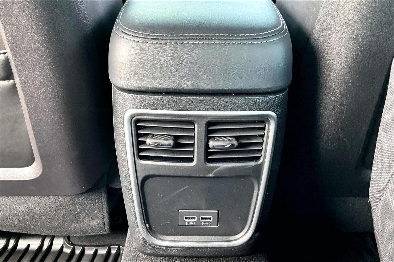 2023 Dodge Charger Scat Pack Super Bee 6.4L HEMI V8 RWD Photo