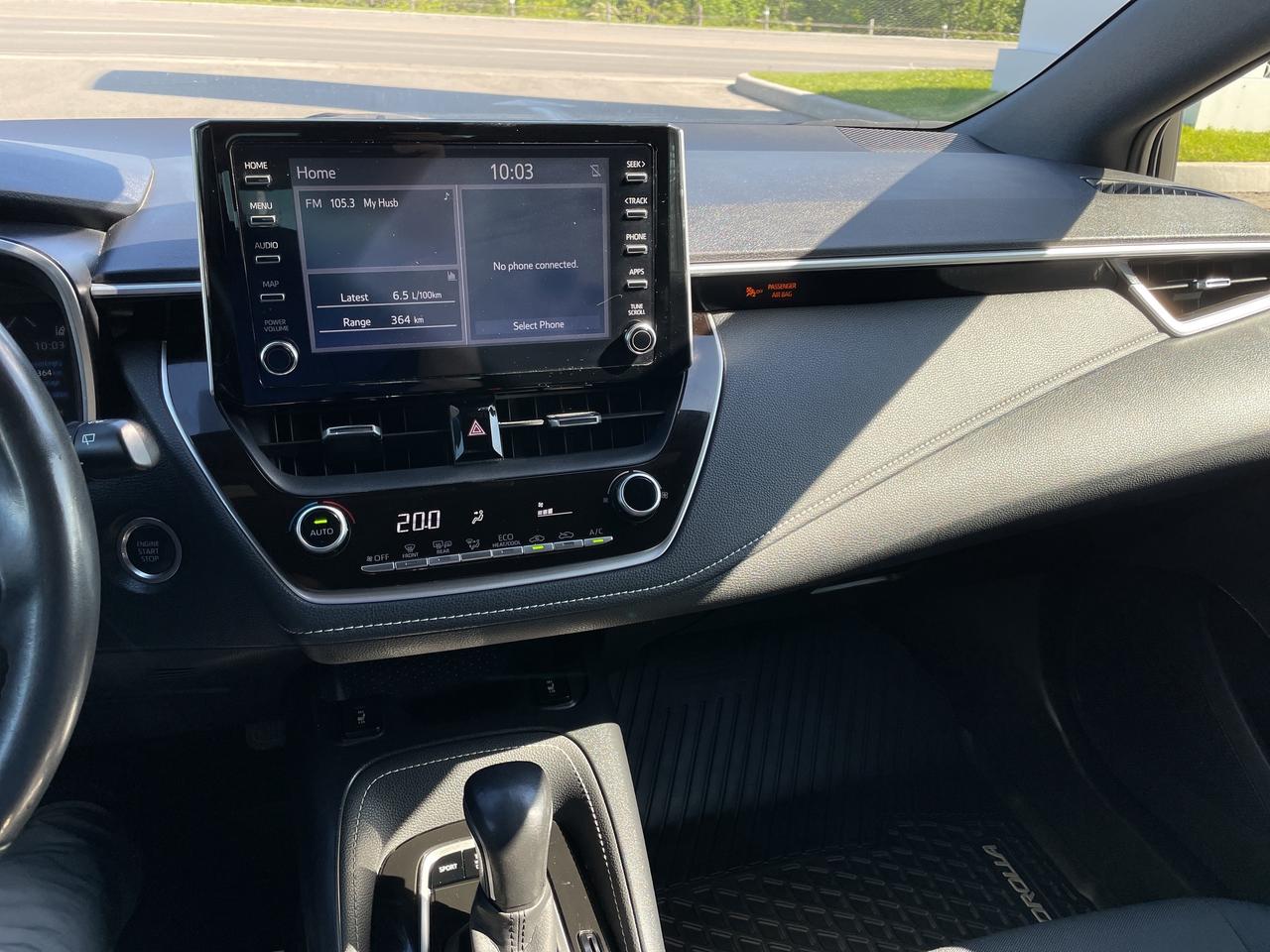 2019 Toyota Corolla Hatchback SE Photo