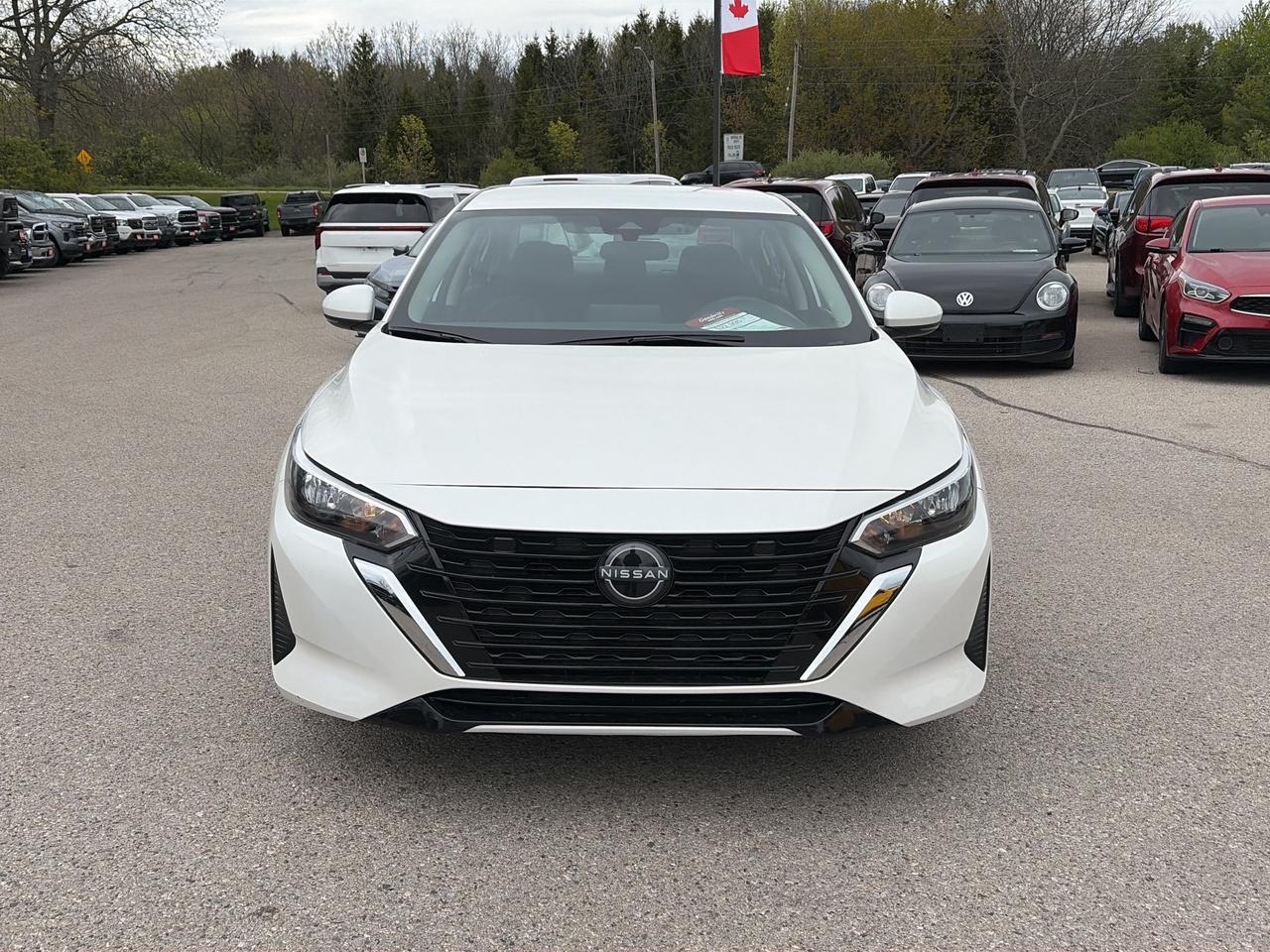 2025 Nissan Sentra SV, AUTO, CLEAN CARFAX, REMOTE START, BACK UP CAM! - Photo #10