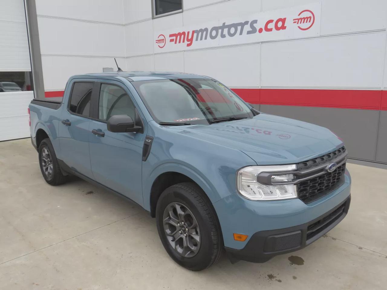 2023 Ford Maverick XL | LOW KM!! | Clean Title No Accidents | Tonneau Cover | Trailer Hitch | Alloy Rims | Reverse Camera | Photo0