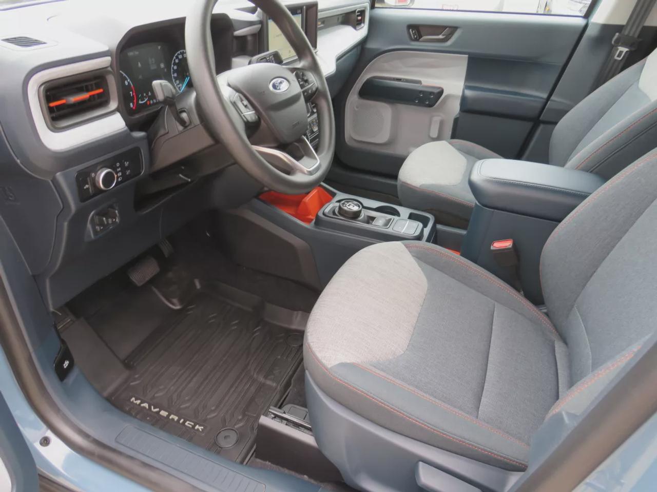 2023 Ford Maverick XL | LOW KM!! | Clean Title No Accidents | Tonneau Cover | Trailer Hitch | Alloy Rims | Reverse Camera | Photo
