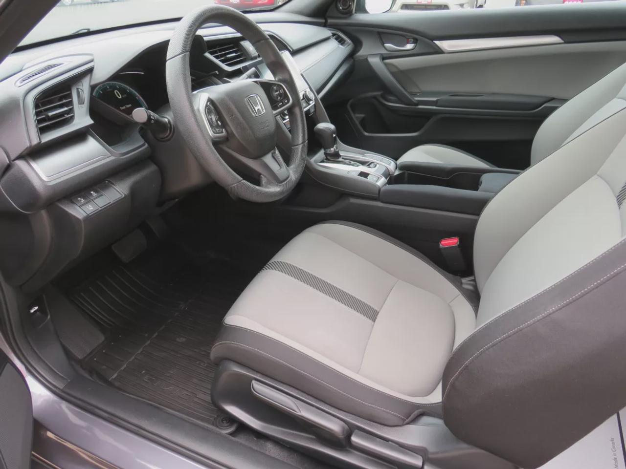 2016 Honda Civic Coupe LX Photo