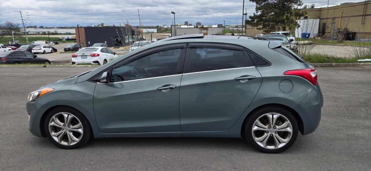 2013 Hyundai Elantra GT 5dr Hatchback Automatic SE w/Tech Pkg Photo