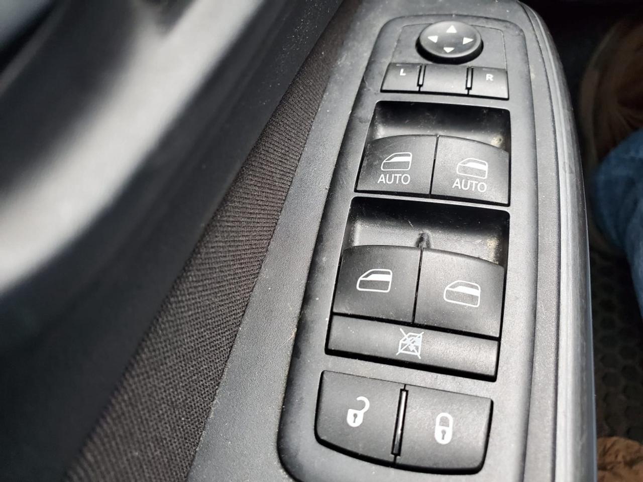 2016 Jeep Cherokee 4WD 4dr North Photo