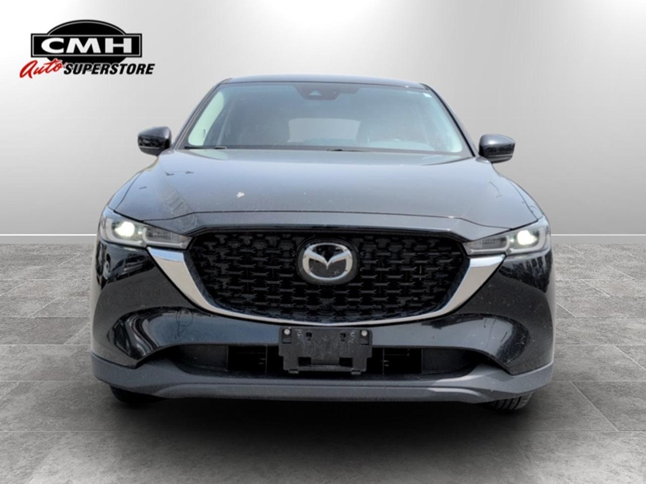 2024 Mazda CX-5 GS  **LEATHER - PWR GATE** Photo