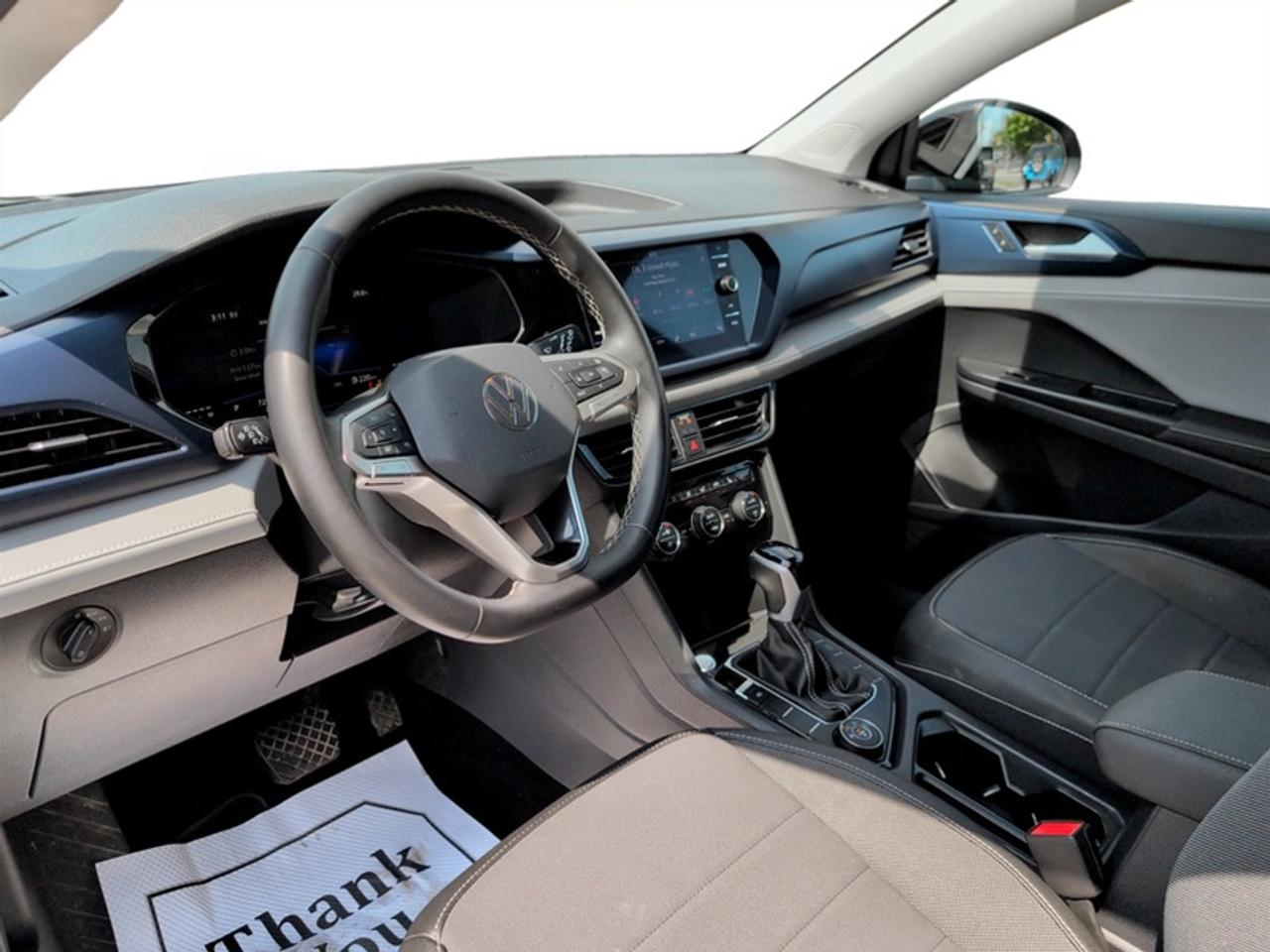 2024 Volkswagen Taos Comfortline  **CLEAN CARFAX** Photo