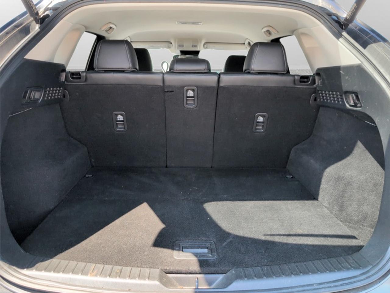 2024 Mazda CX-5 GS  **CLEAN CARFAX** Photo