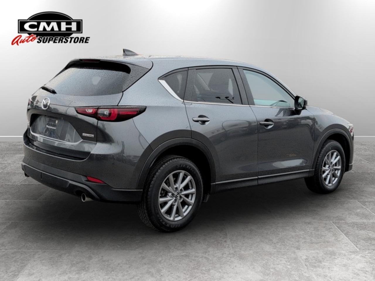 2024 Mazda CX-5 GS  **CLEAN CARFAX** Photo4