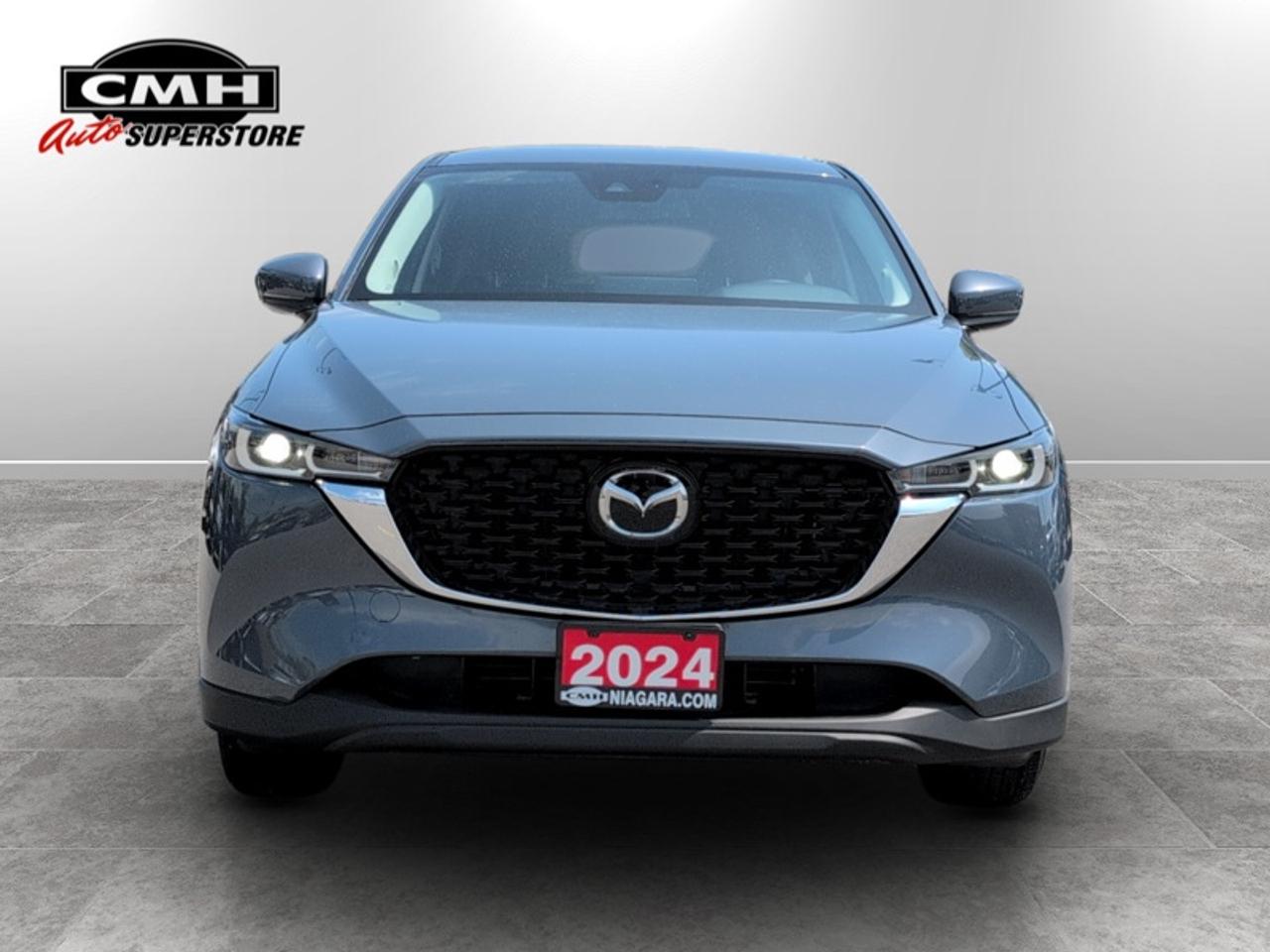 2024 Mazda CX-5 GS  **CLEAN CARFAX** Photo