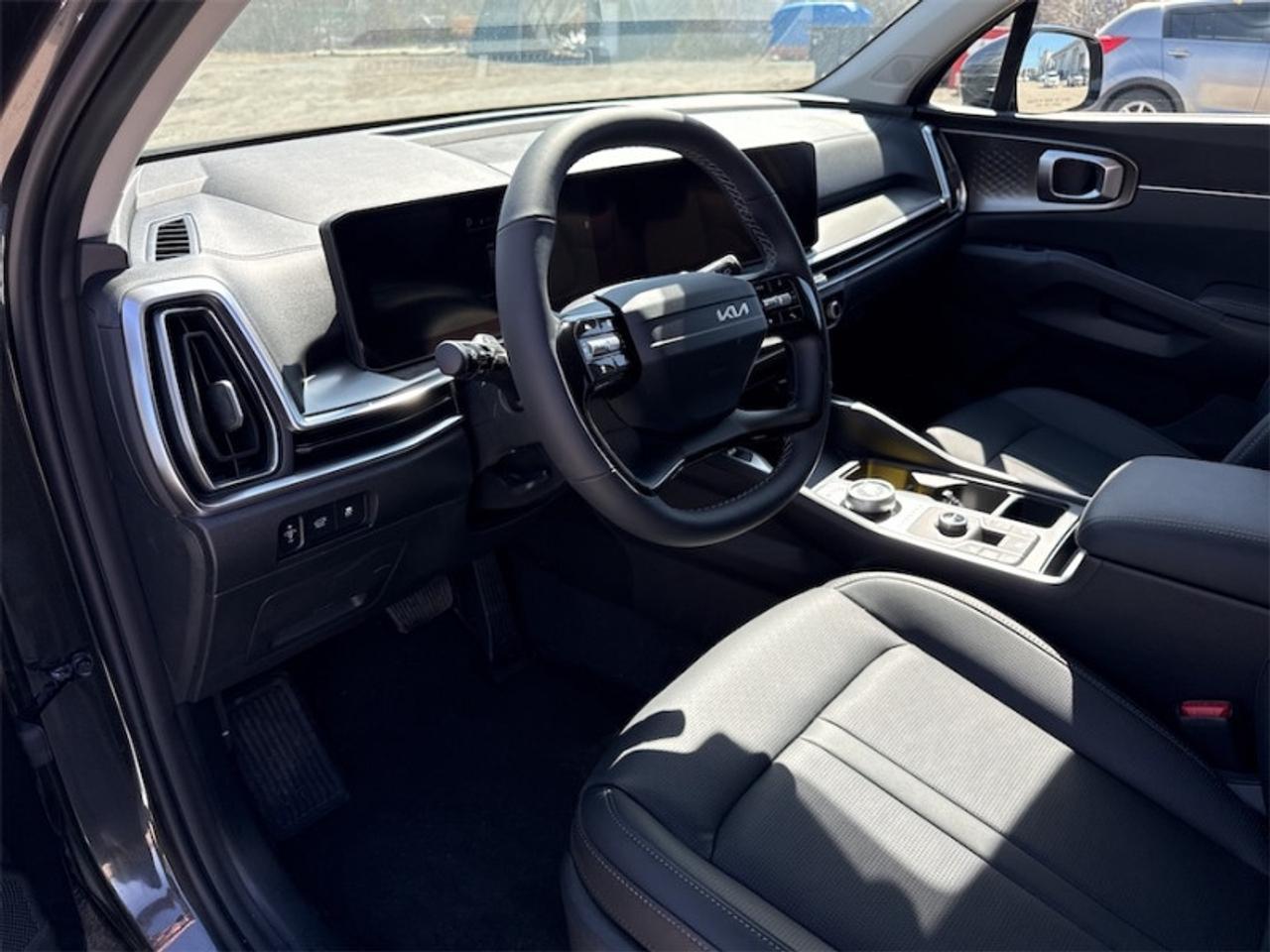 2026 Kia Sorento Hybrid EX  -  - Air - Rear Air - $338 B/W Photo