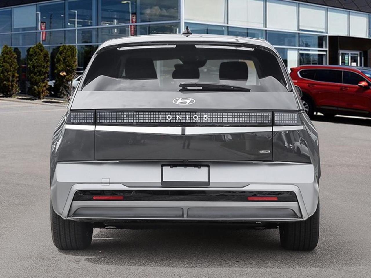 2026 Hyundai IONIQ 5 Preferred AWD Long Range w/Ultimate Pkg  - $199.23 /Wk Photo4