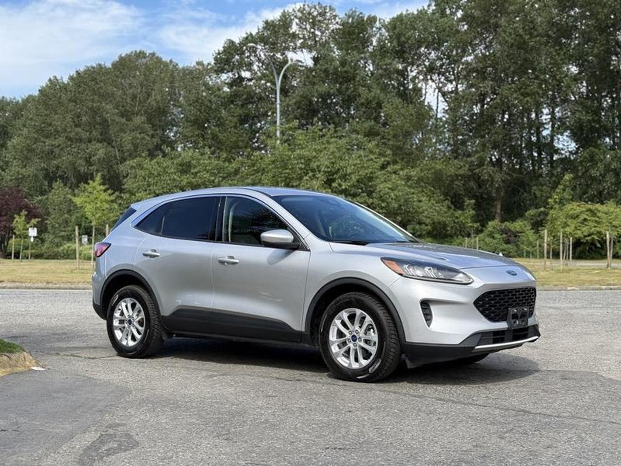 Used 2020 Ford Escape SE AWD 1.5L Ecoboost for sale in Burnaby, BC