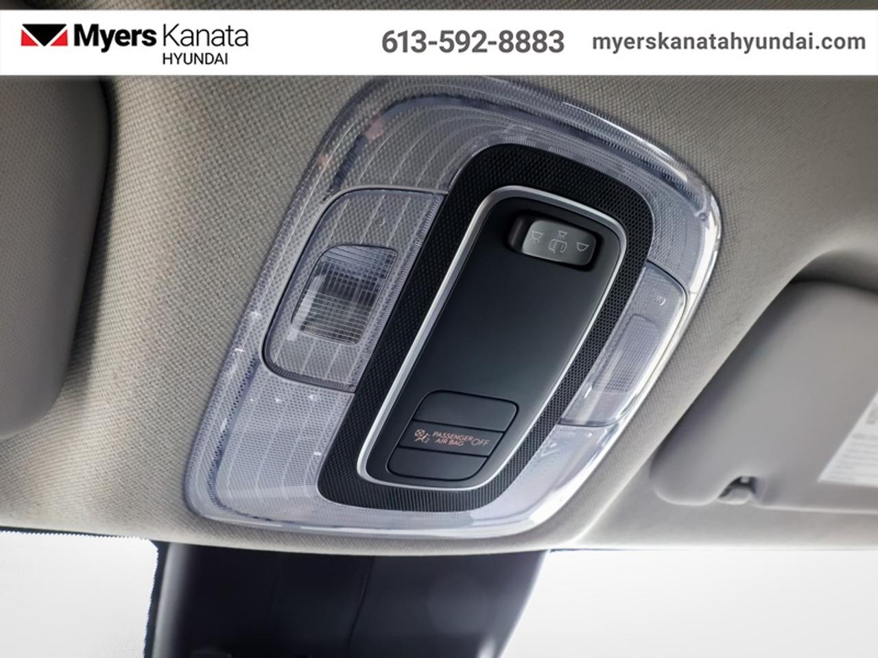 2025 Hyundai Elantra Preferred  - Remote Start Photo