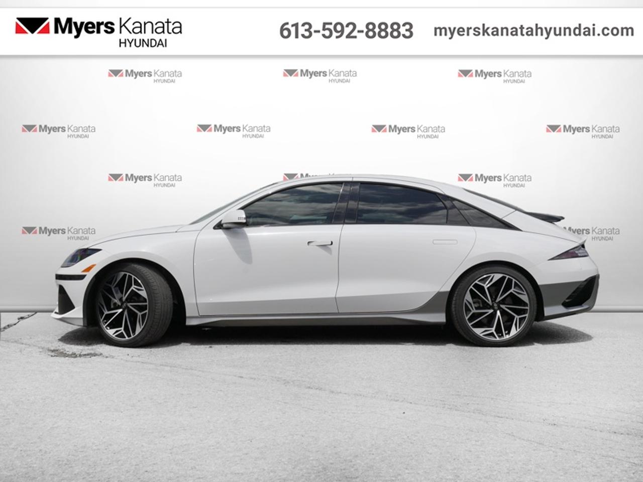 2023 Hyundai IONIQ 6 Preferred AWD Long Range Photo4