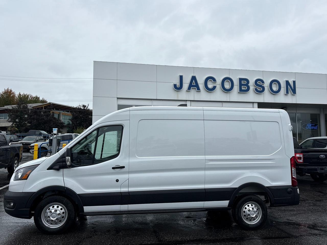2026 Ford Transit Cargo Van BASE Photo2