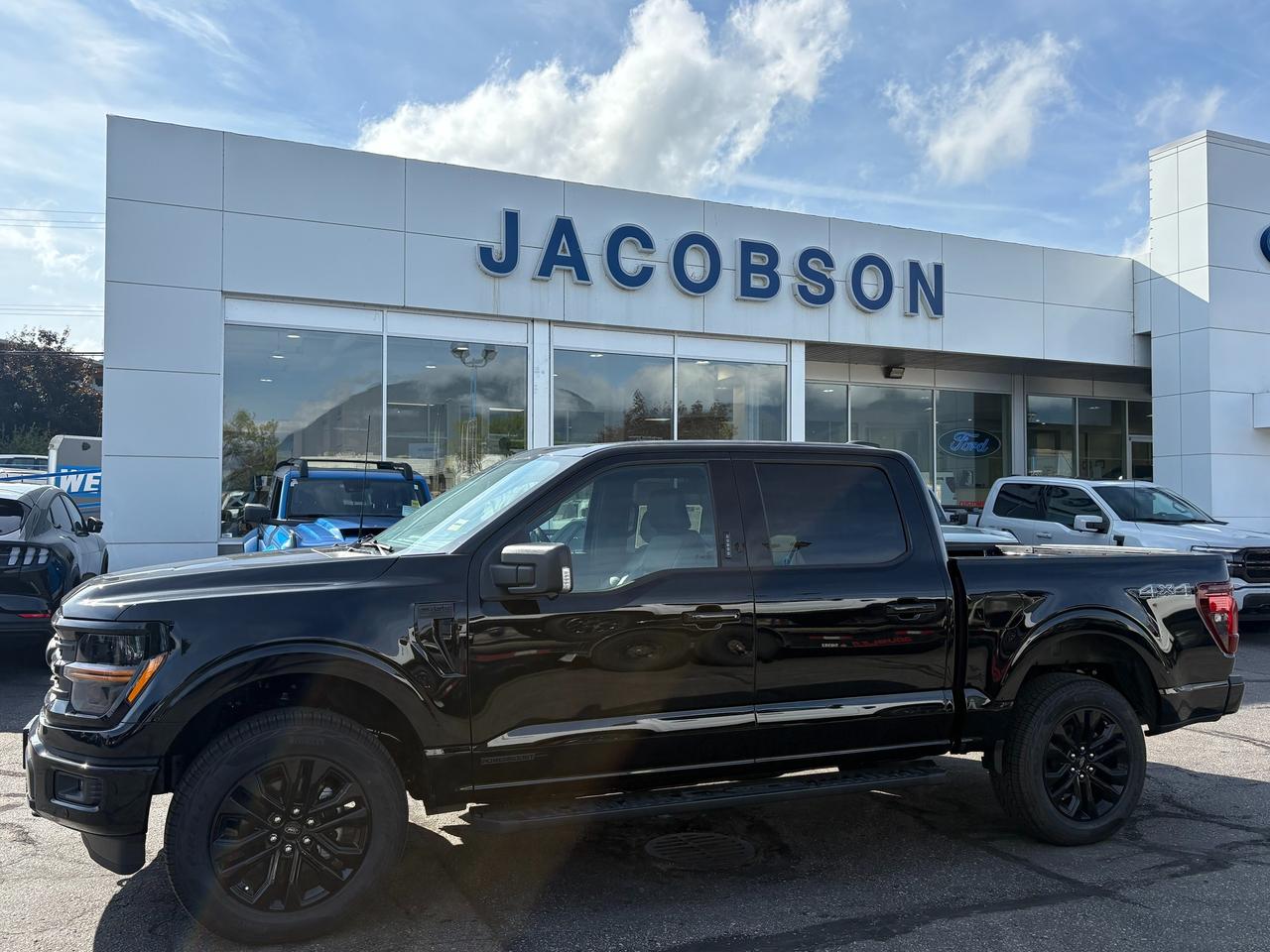 2026 Ford F-150 XLT Photo1
