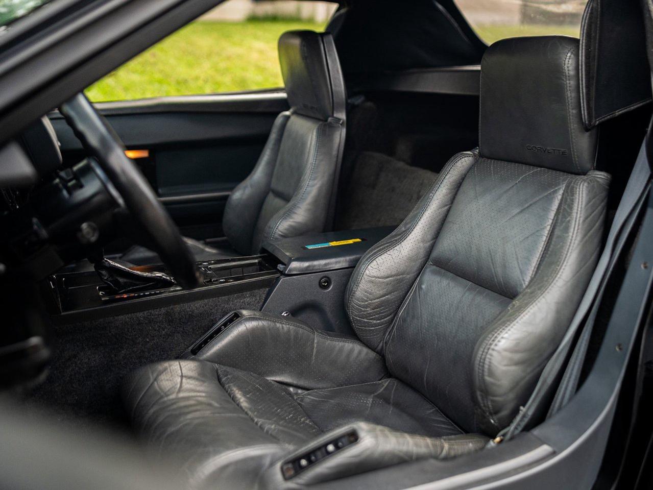 1986 Chevrolet Corvette Convertible Photo
