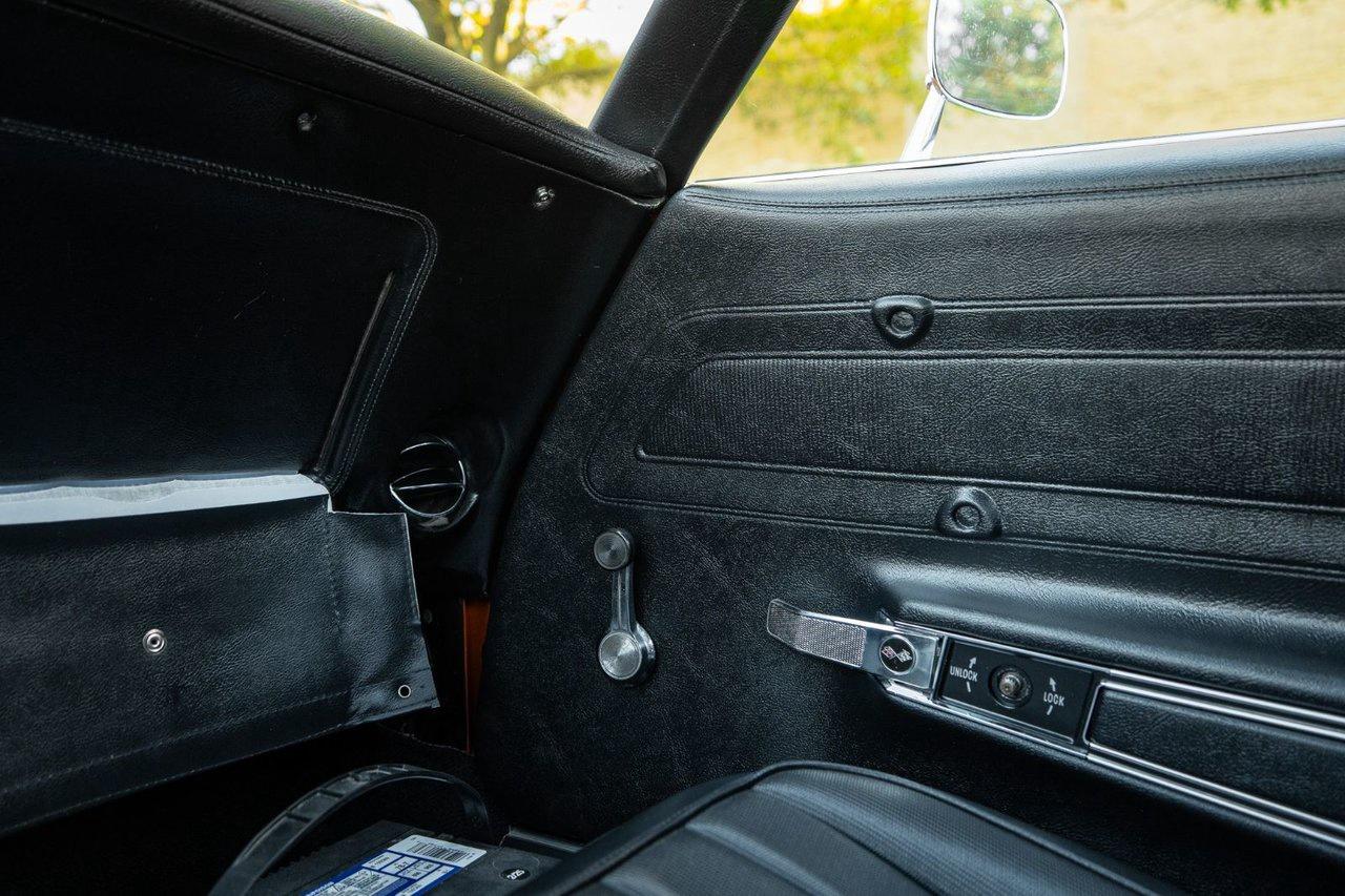 1972 Chevrolet Corvette Coupe Photo