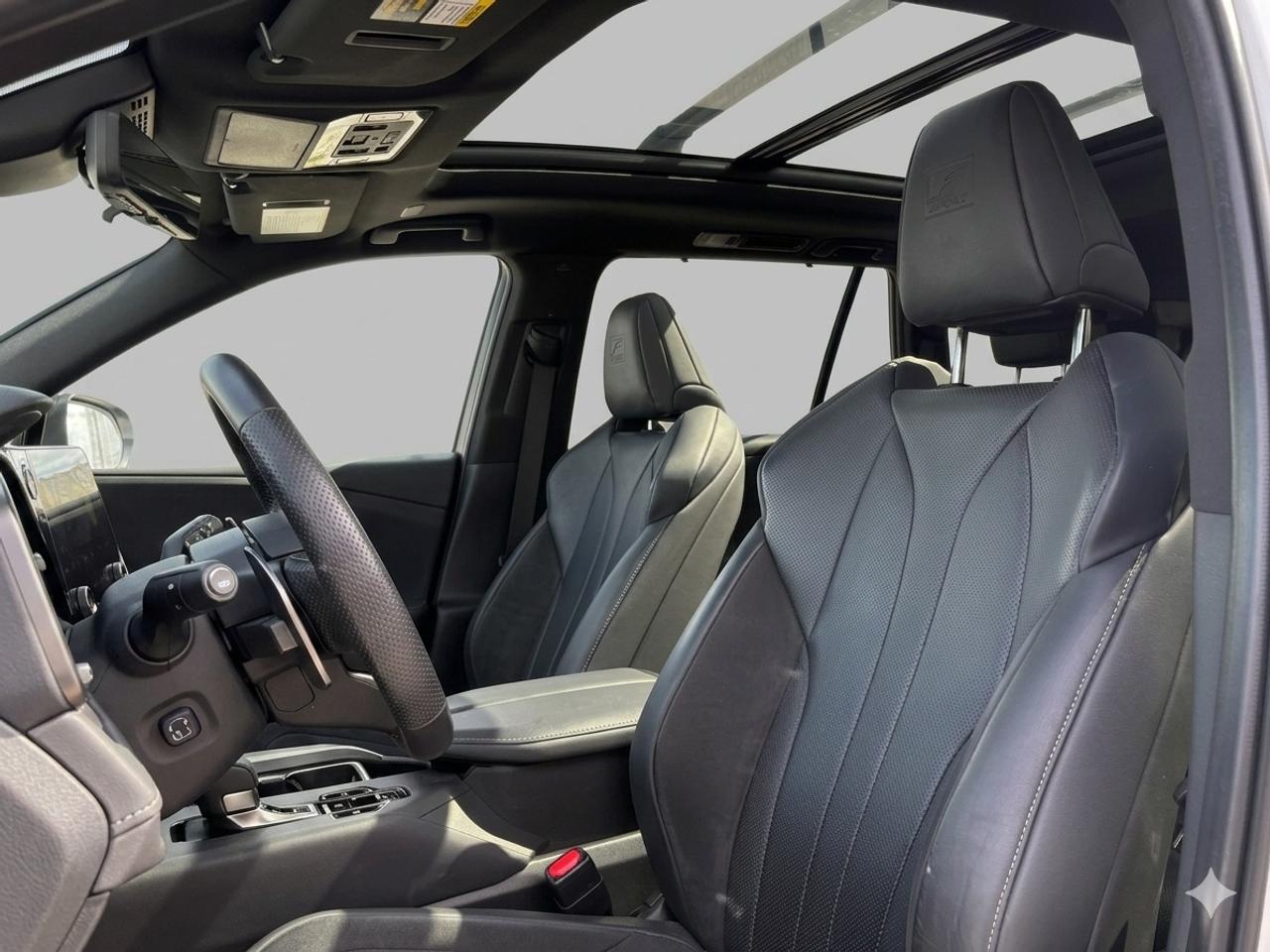 2024 Lexus TX TX 500h Photo