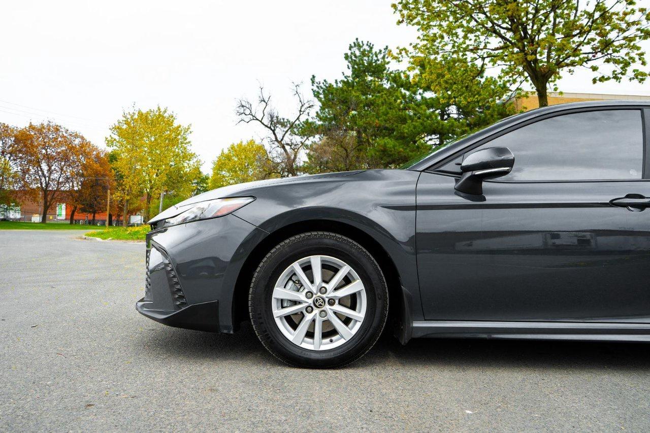 2026 Toyota Camry SE Photo