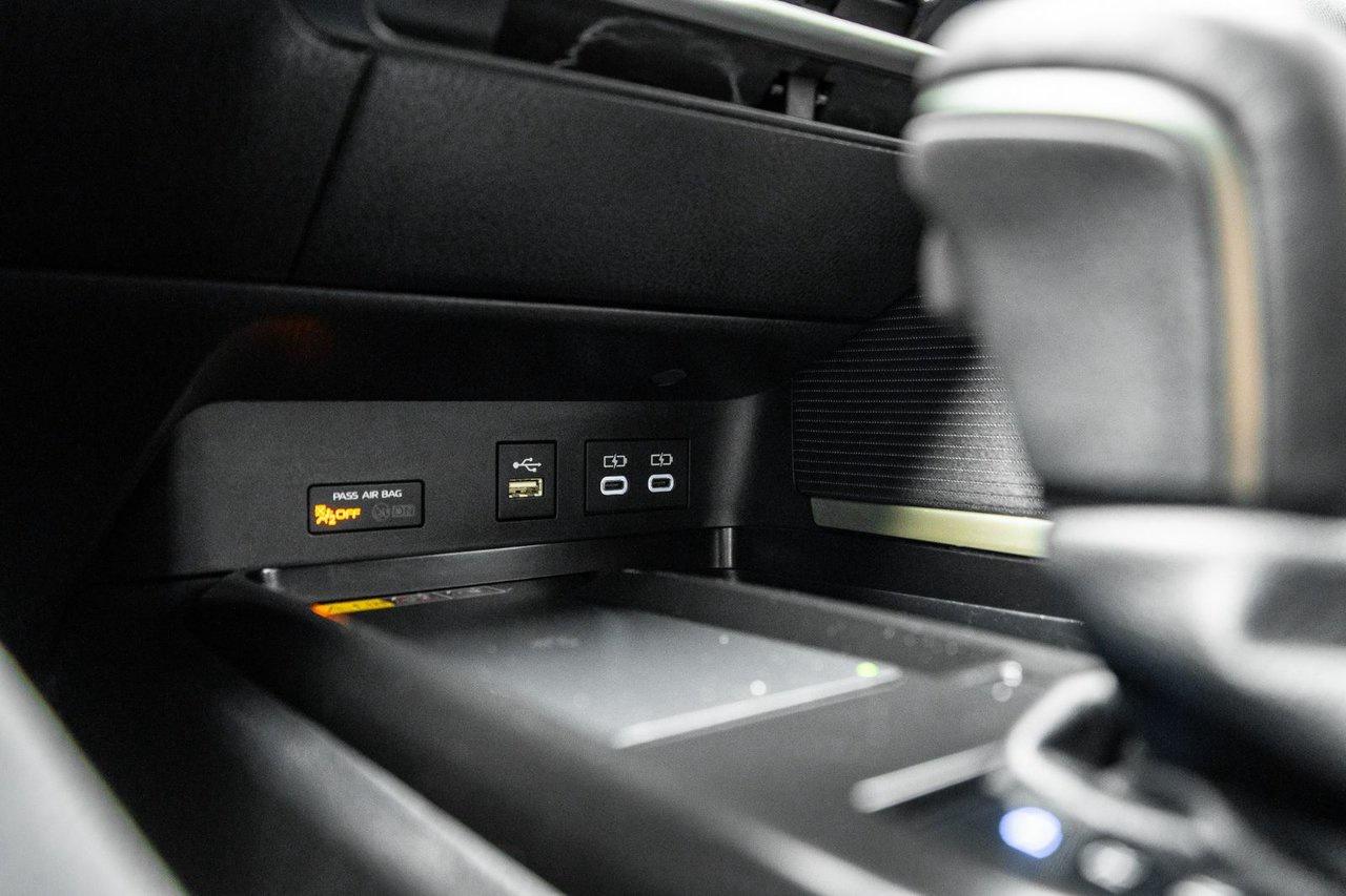 2026 Toyota Camry SE Photo
