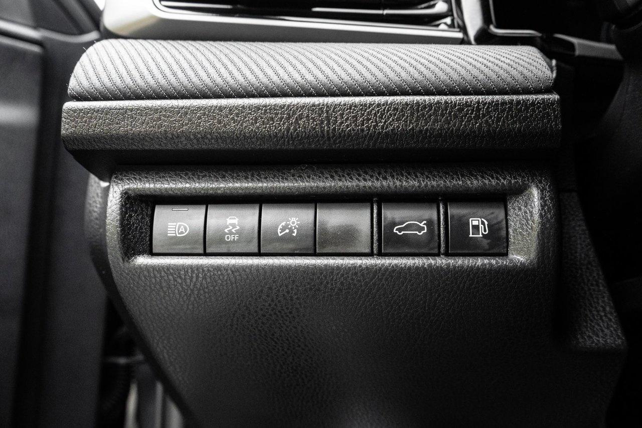 2026 Toyota Camry SE Photo