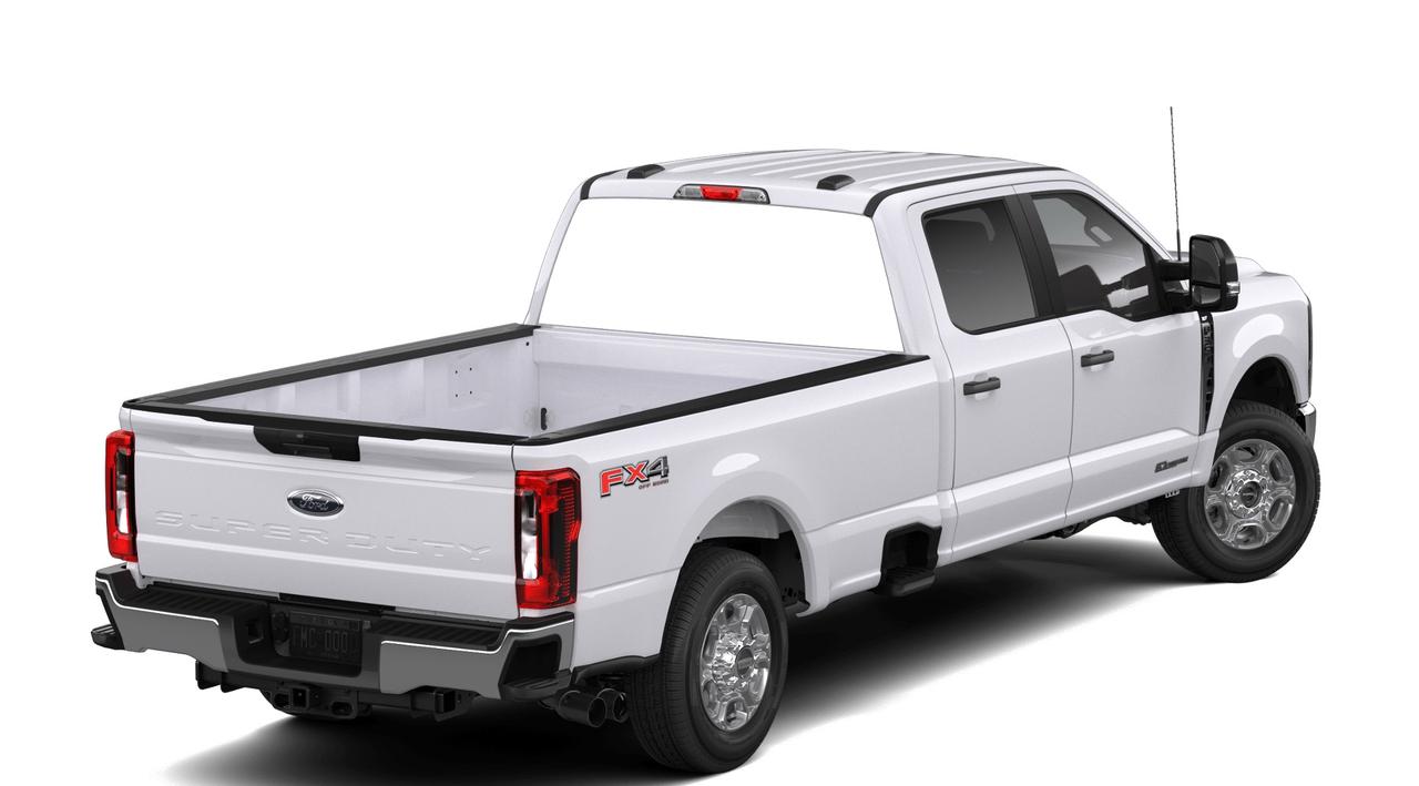 2026 Ford F-350 4X4 CREW CAB PICKUP/ Photo2