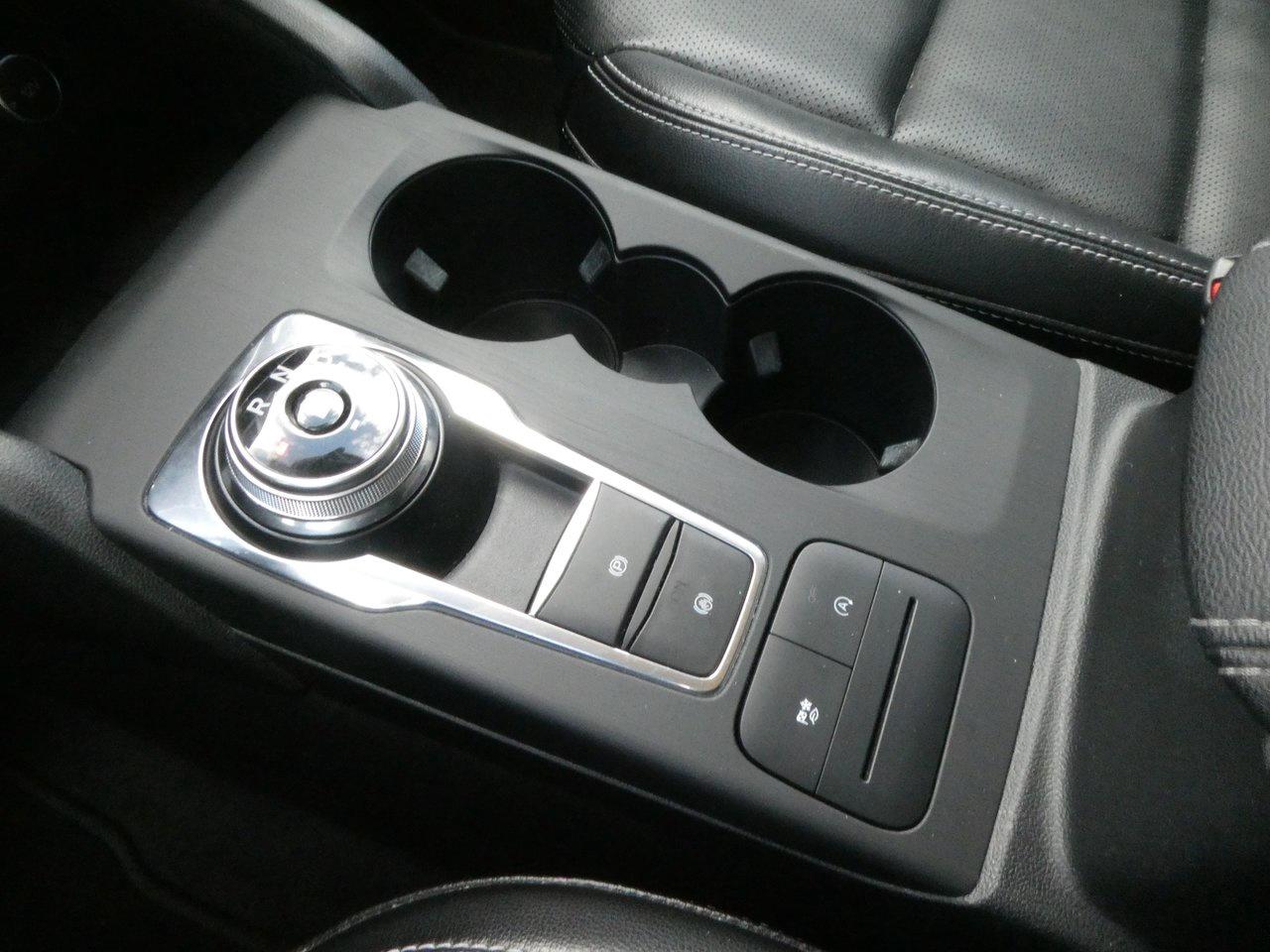 2020 Ford Escape SEL | Heated Seats | Backup Cam | Heated Steering | Photo