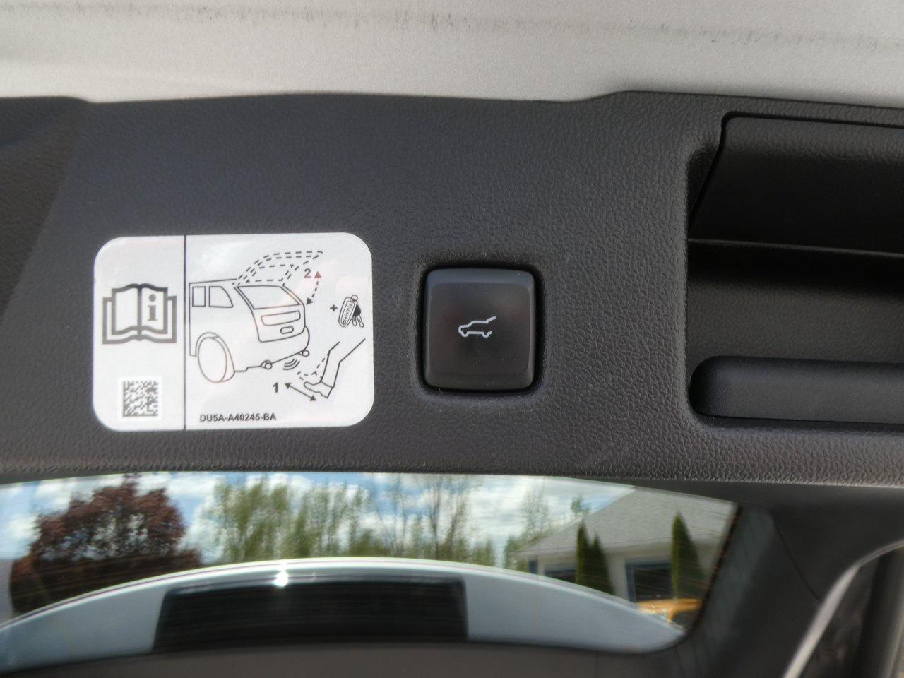 2020 Ford Escape SEL | Heated Seats | Backup Cam | Heated Steering | Photo