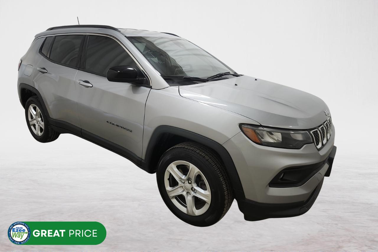 2023 Jeep Compass NORTH Photo2