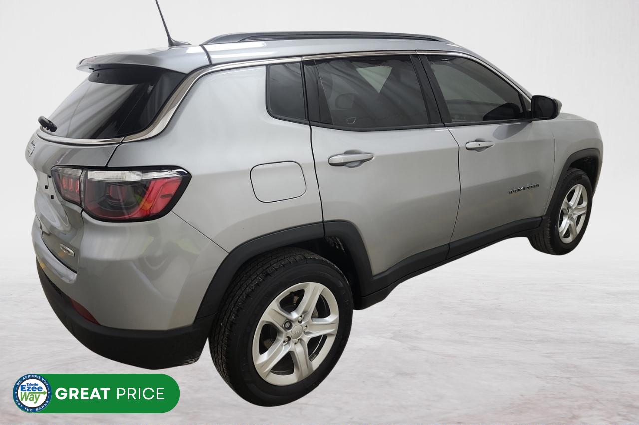 2023 Jeep Compass NORTH Photo3