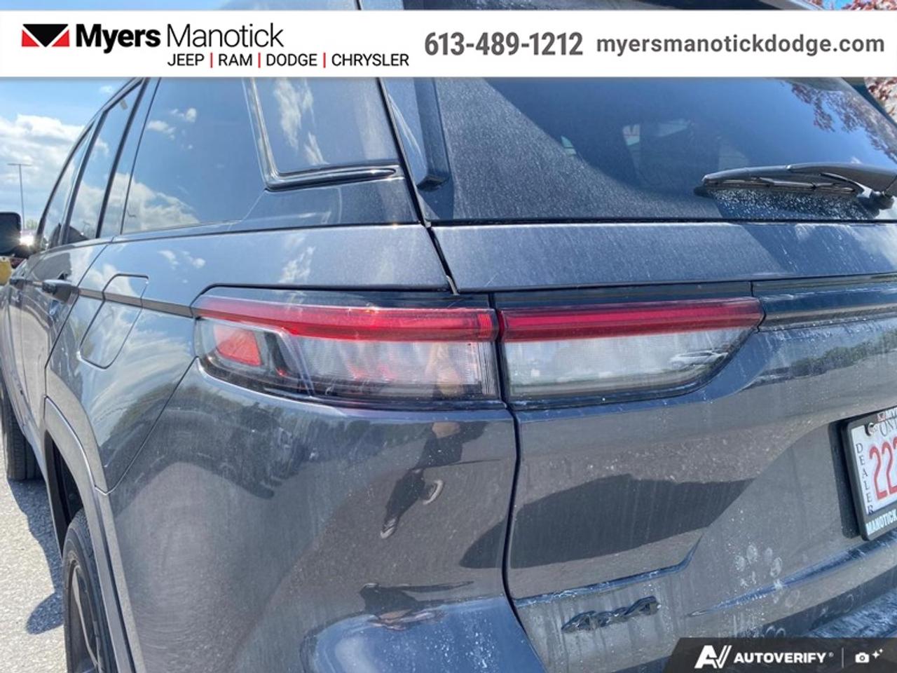 2024 Jeep Grand Cherokee Altitude  - Aluminum Wheels Photo
