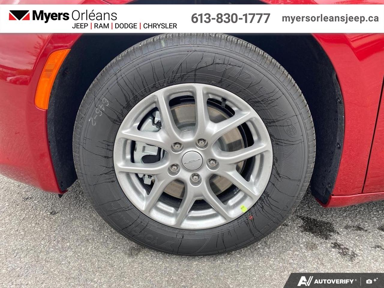 2027 Dodge Grand Caravan SXT Photo