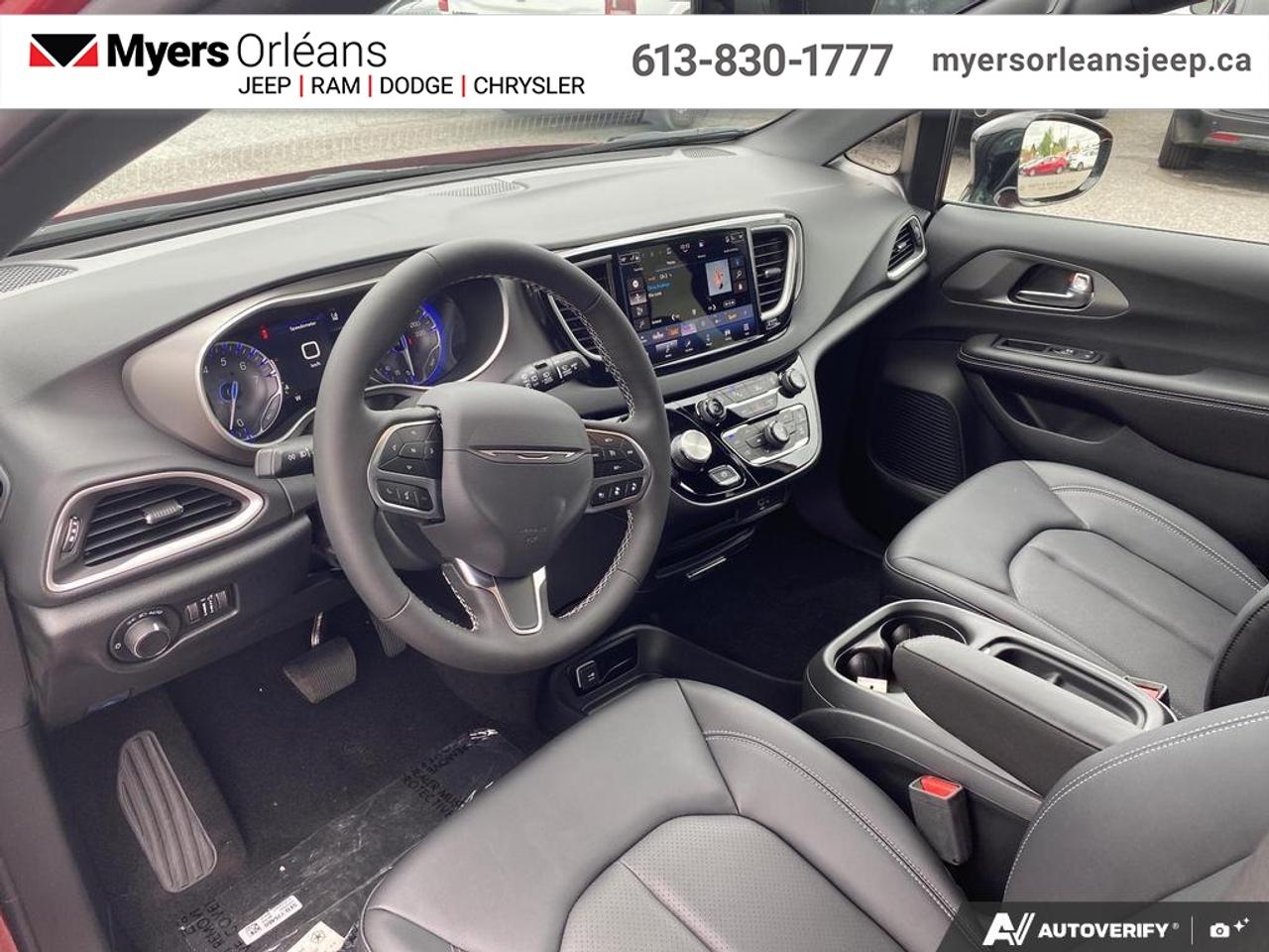 2027 Dodge Grand Caravan SXT Photo