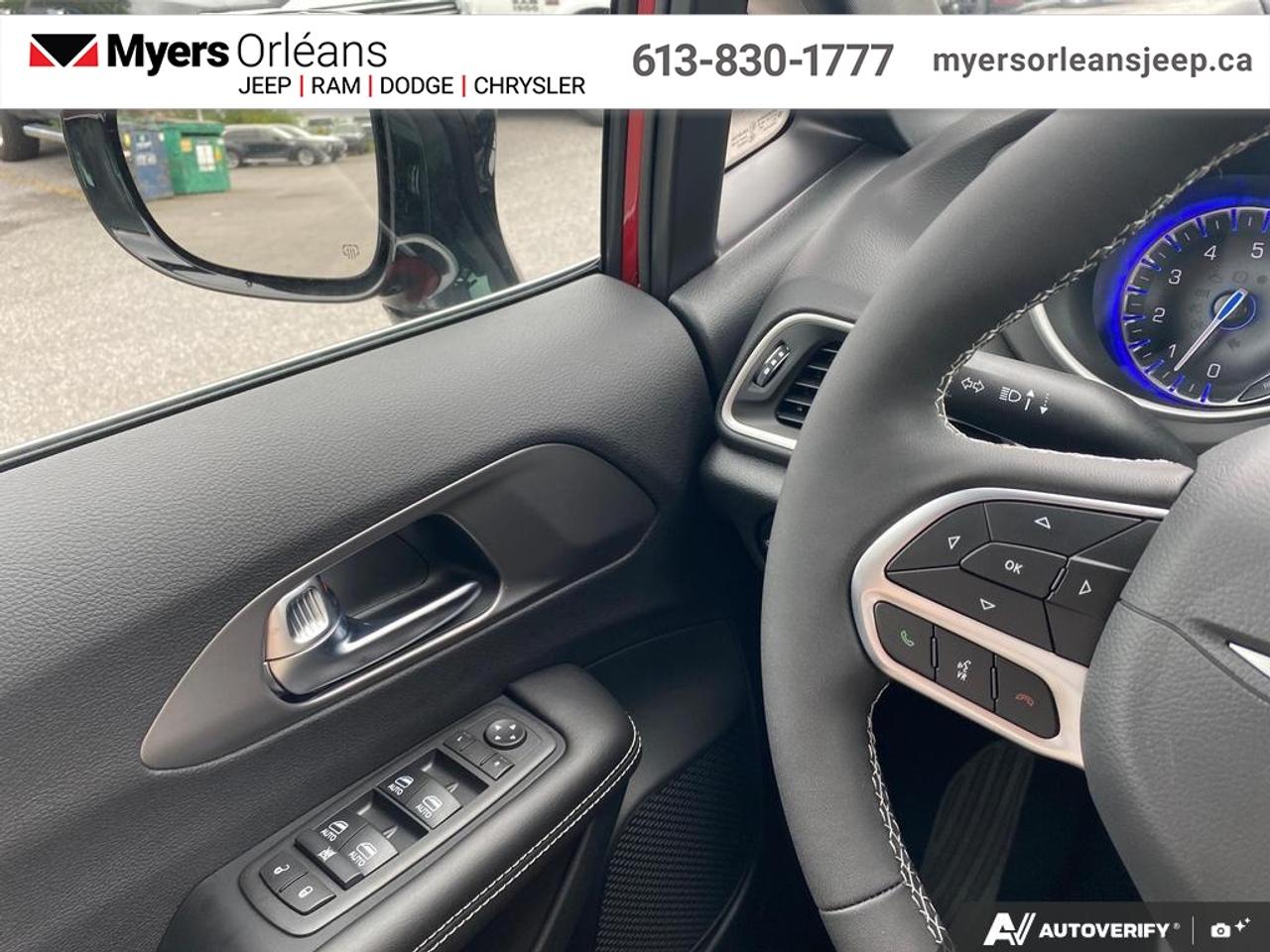2027 Dodge Grand Caravan SXT Photo