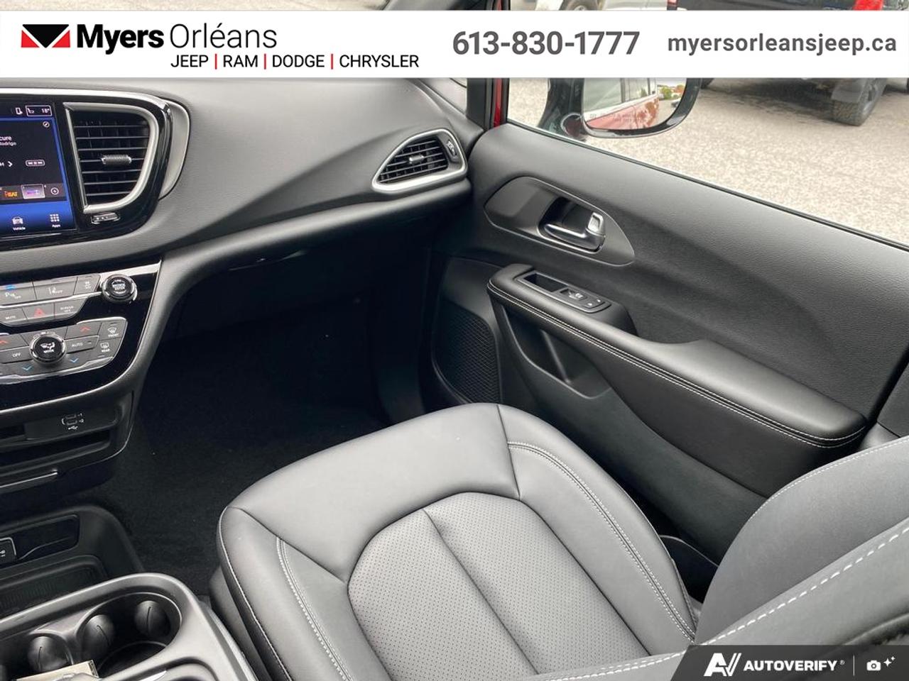 2027 Dodge Grand Caravan SXT Photo