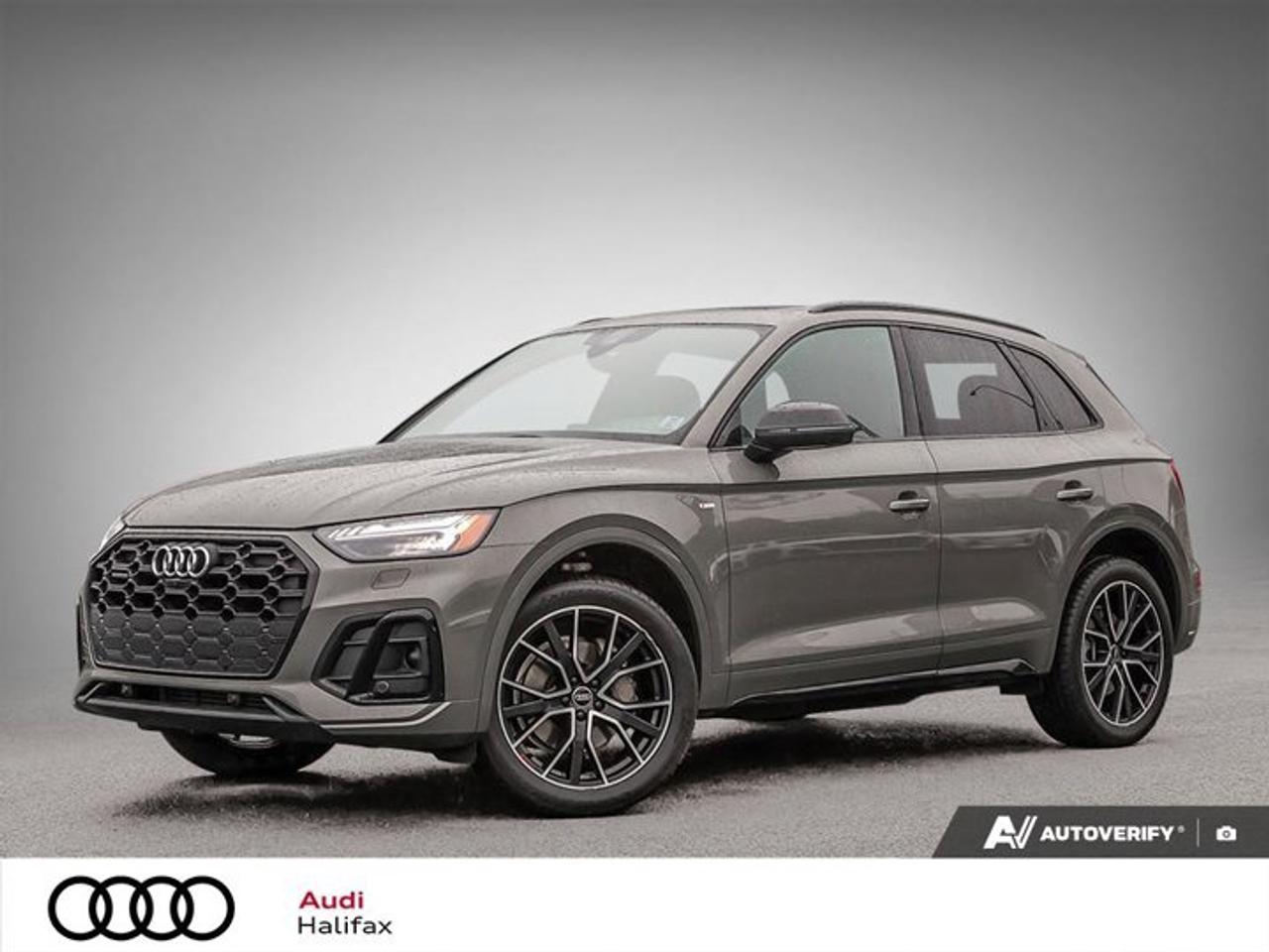 Small SUV 4WD, Technik 45 TFSI quattro, 7-Speed Auto-Shift Manual w/OD, Intercooled Turbo Gas/Electric I-4 2.0 L/121