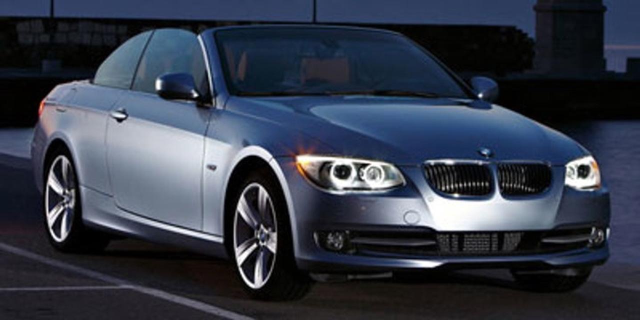 Sub-Compact, 2dr Cabriolet 335i RWD, Turbocharged Gas I6 3.0L/182