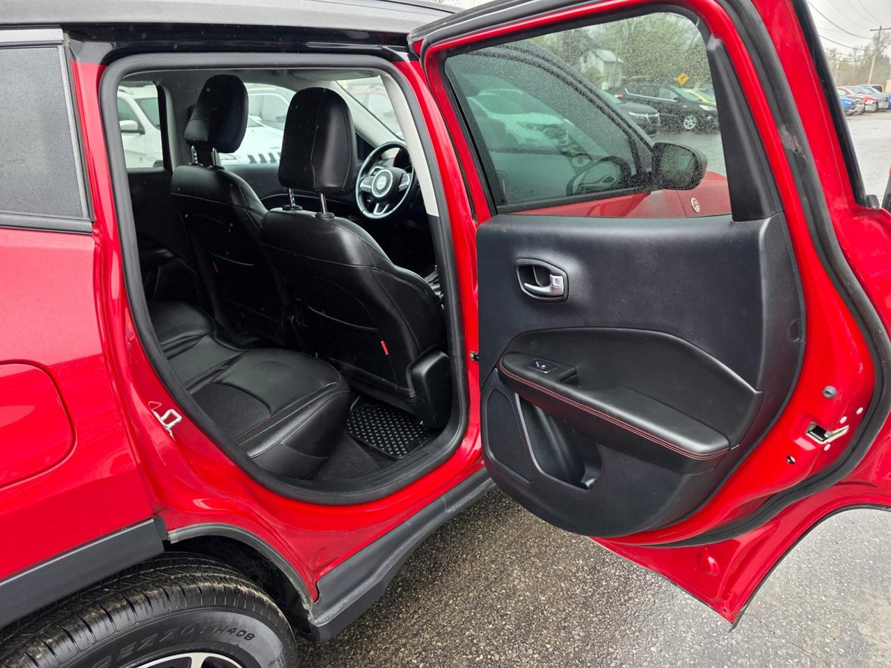 2021 Jeep Compass Trailhawk Photo