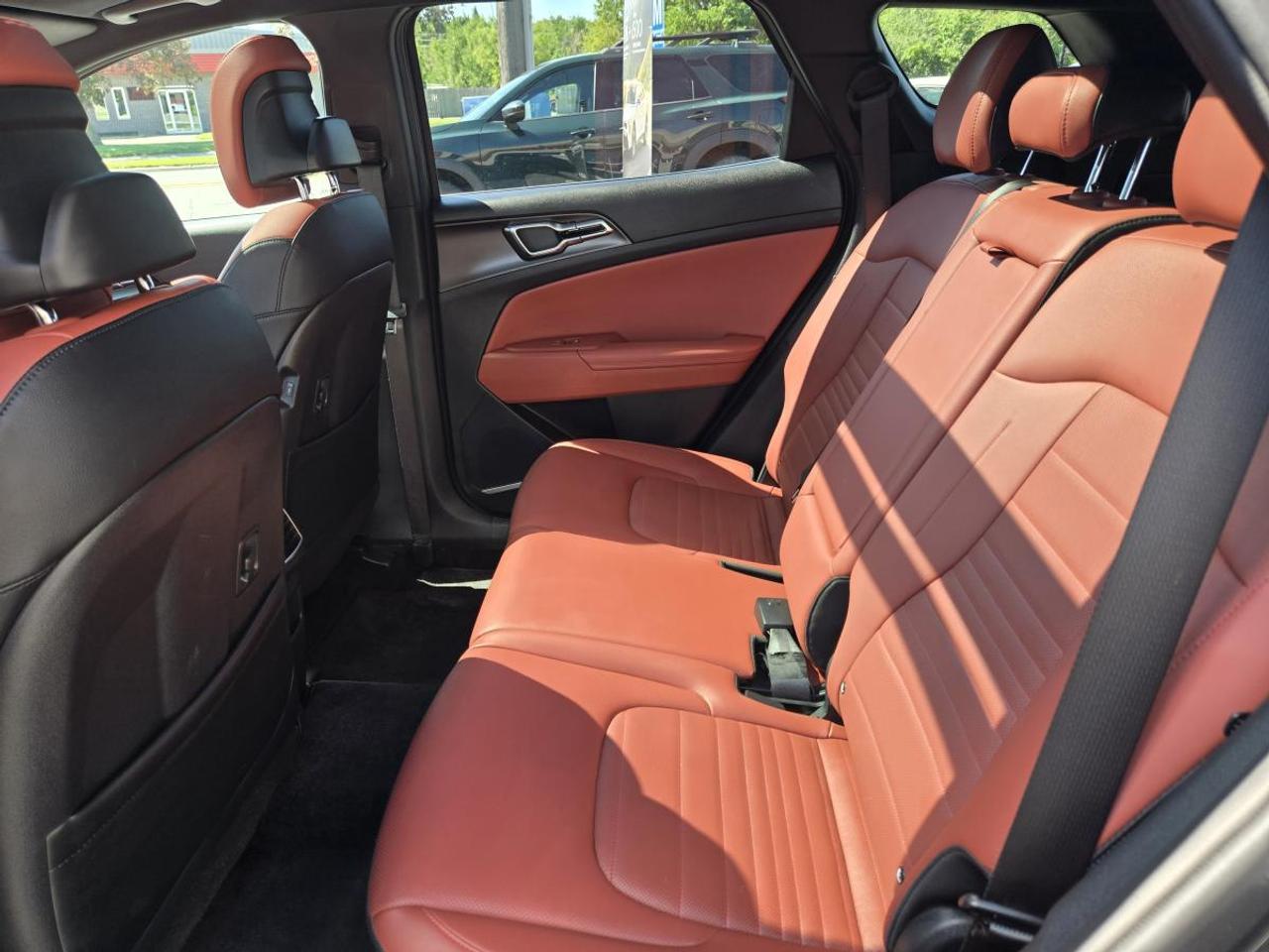 2026 Kia Sportage EX Premium AWD w/Red Interior Photo