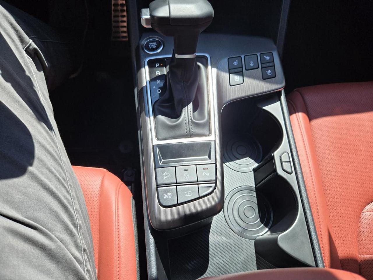 2026 Kia Sportage EX Premium AWD w/Red Interior Photo