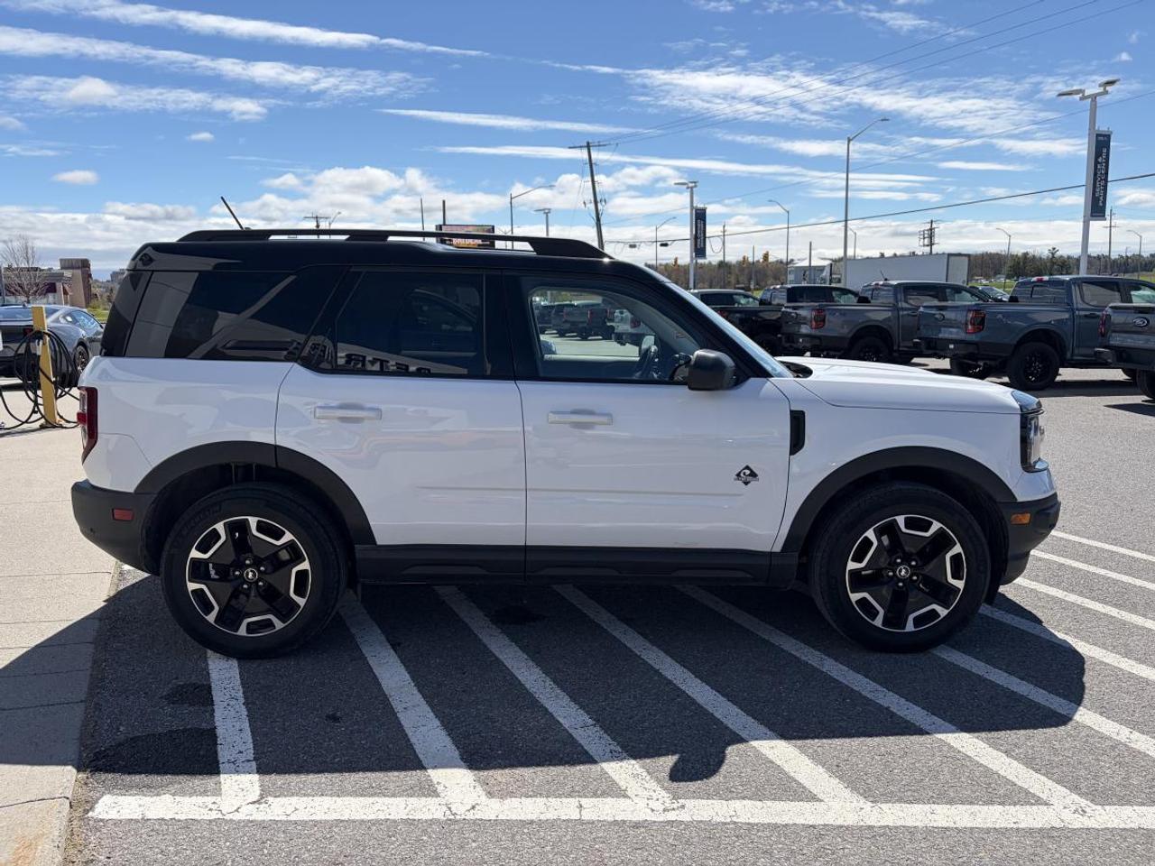 2021 Ford Bronco Sport Outer Banks Photo3