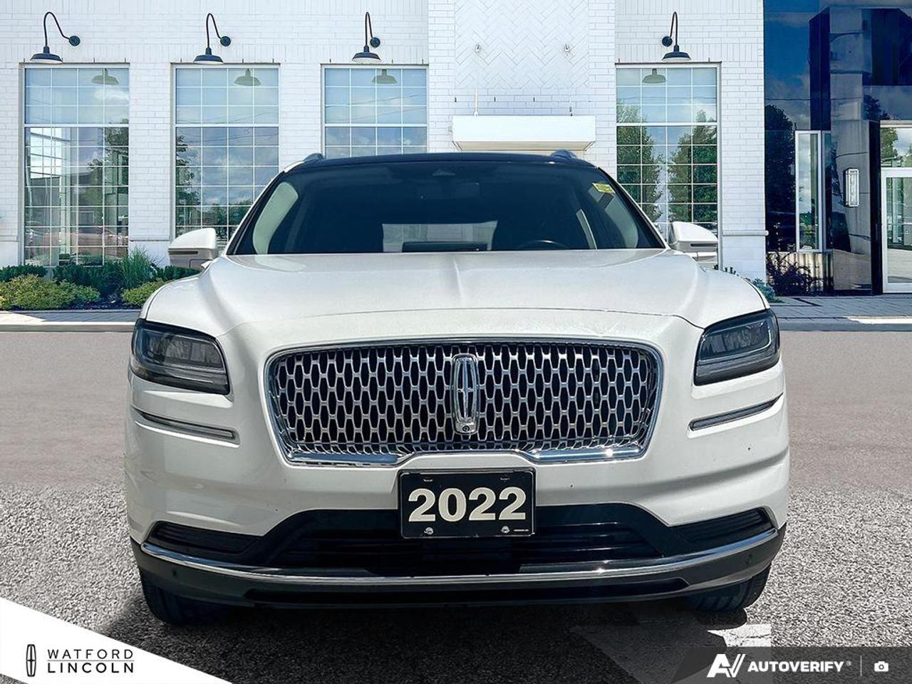 2022 Lincoln Nautilus Reserve AWD Photo