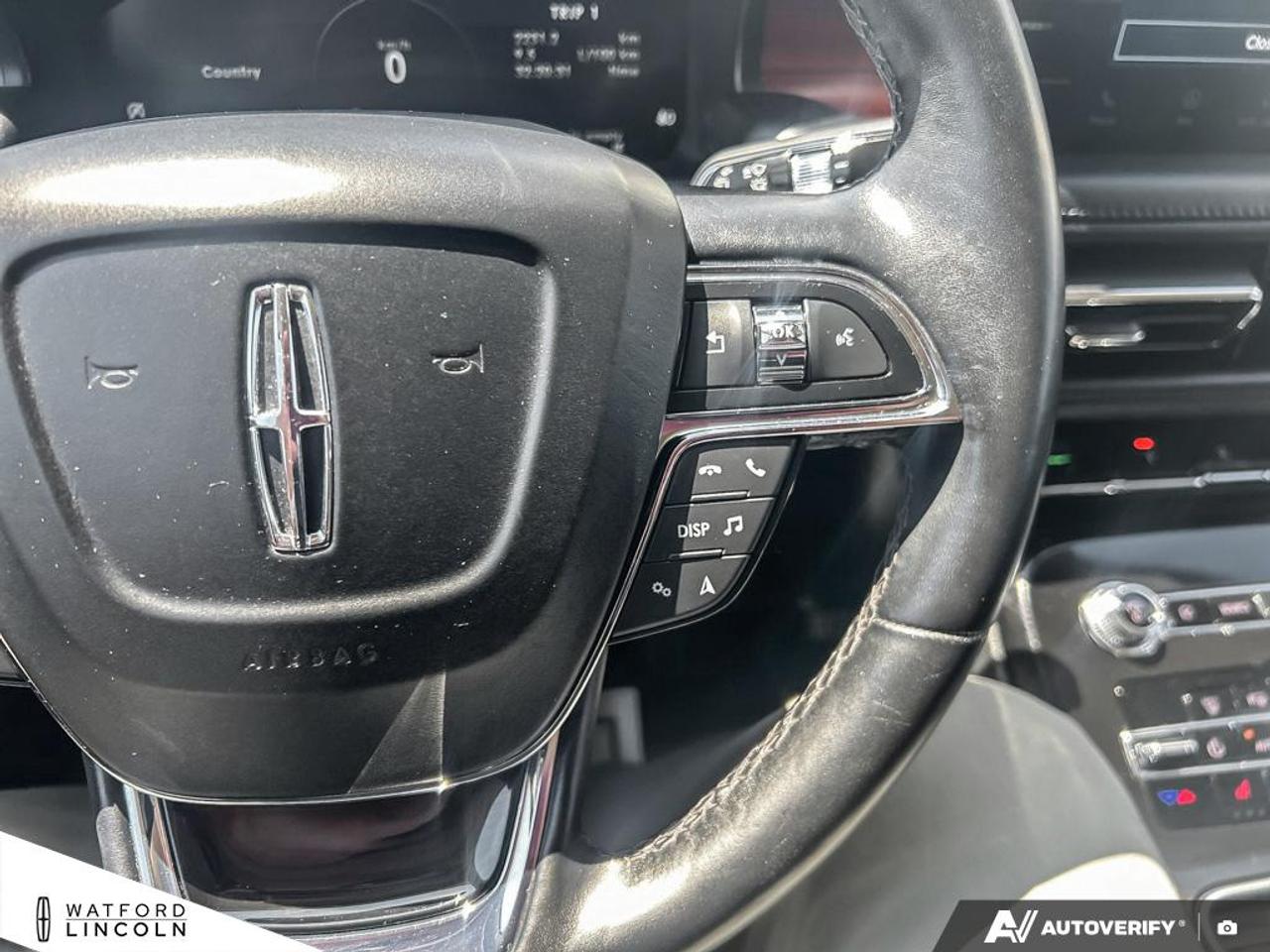 2022 Lincoln Nautilus Reserve AWD Photo